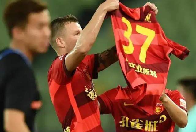 中国小鲜肉gay白袜调教
